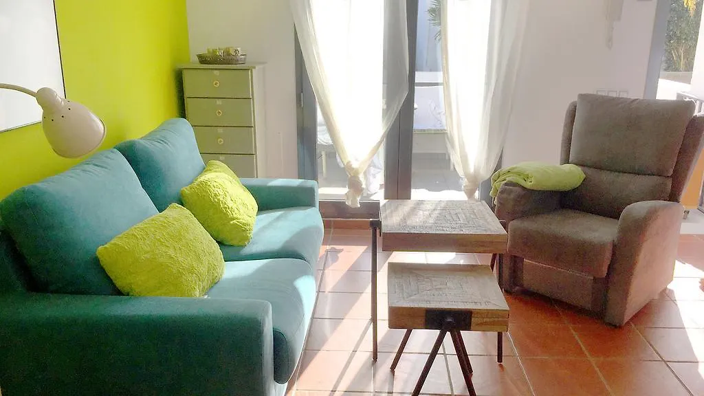 Trendy Homes Casa Mar ロダルキラル